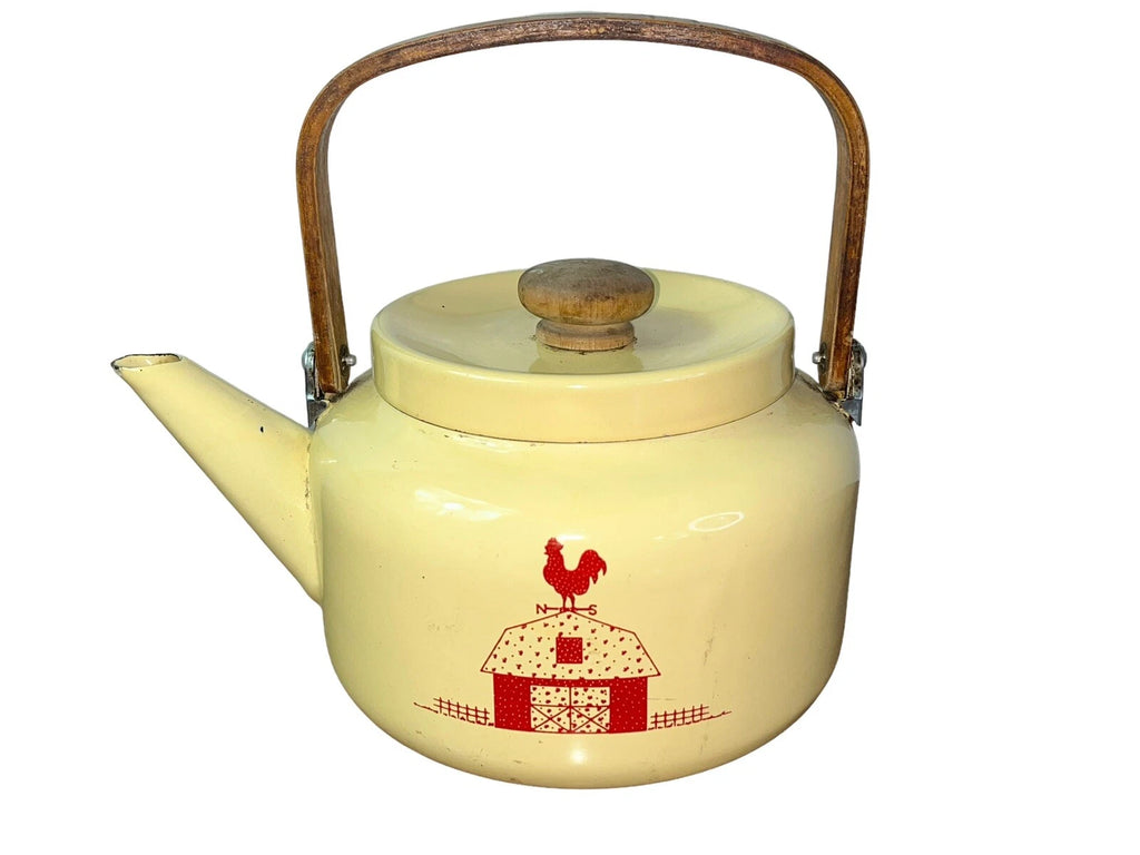 VTG Enamel Coated  Farmhouse Tea Kettle Wooden Handle Cream W/ Red Barn Rooster