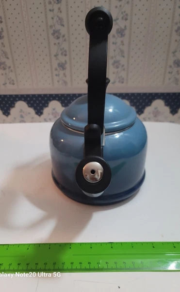 LeCreuset Tea Kettle Blue Enamel Black Handle Classic Style Teapot 1.25 Qt