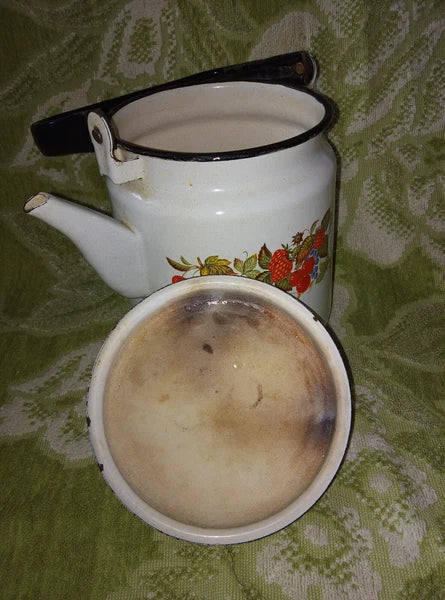 Vintage 70’s Red berries White Enamel Teapot Metal Kettle
