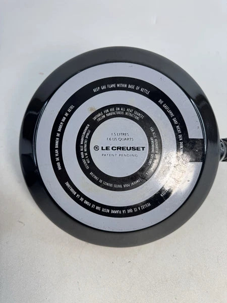 Le Creuset Whistling Teapot Enameled Tea Kettle 1.6 Quarts 1.5 L Cerise Black