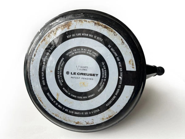 Le Creuset Whistling Stovetop Kettle BLACK Teapot 1.7 Qt 1.6 L Enameled Steel