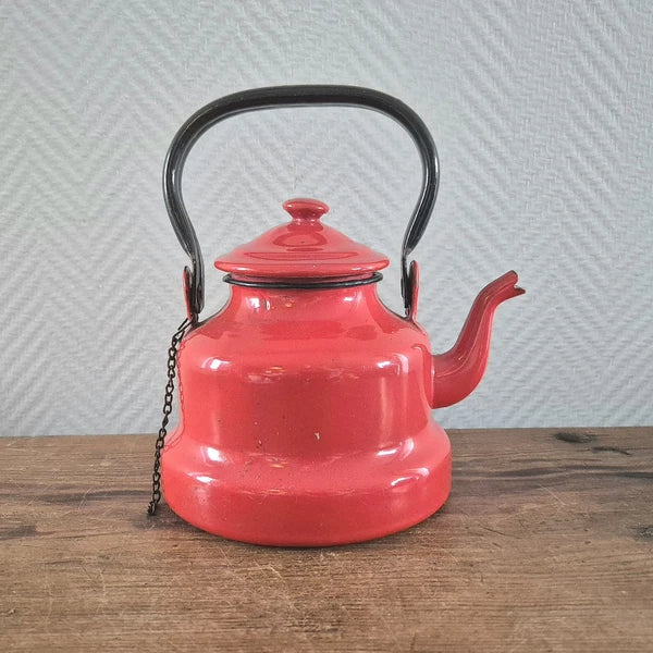 Vintage Enamel COFFEE POT Enamelware Teapot kettle Red Kaffeekanne Tea