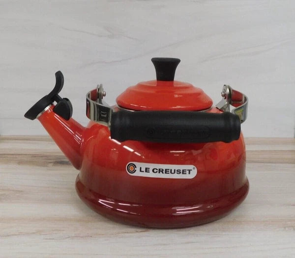Le Creuset Enamel on Steel 1.7 Quart Classic Whistling Kettle, Cerise Red - New