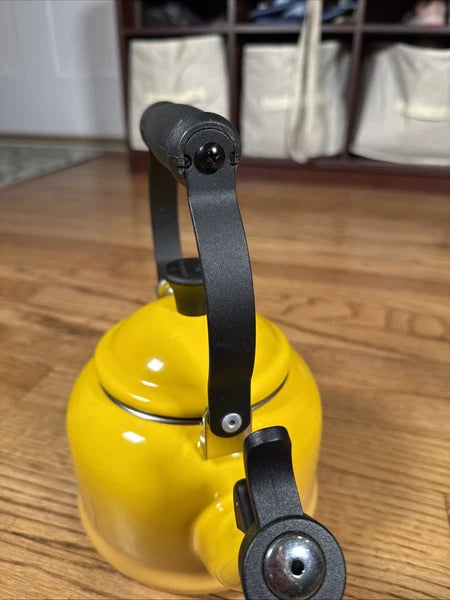 Le Creuset Classic Demi Tea Kettle Enamel on Steel 1.25 Quart Yellow