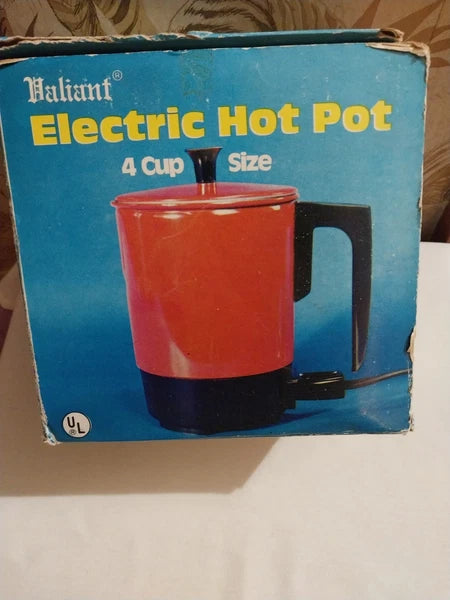 New Vtg   VALIANT Hot Water Pot 4  Enameled Aluminum  Flame Red