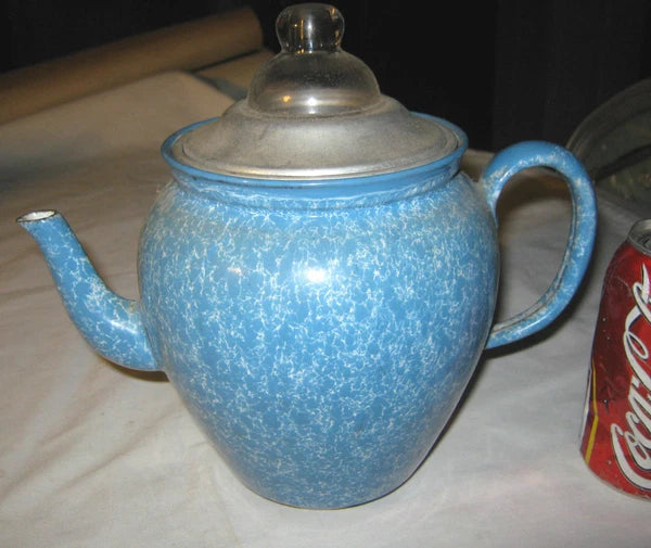 ANTIQUE USA ROBBINS EGG BLUE ENAMEL GRANITEWARE KITCHEN TEA KETTLE PA COFFEE POT