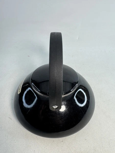 Le Creuset Whistling Teapot Enameled Tea Kettle 1.6 Quarts 1.5 L Cerise Black