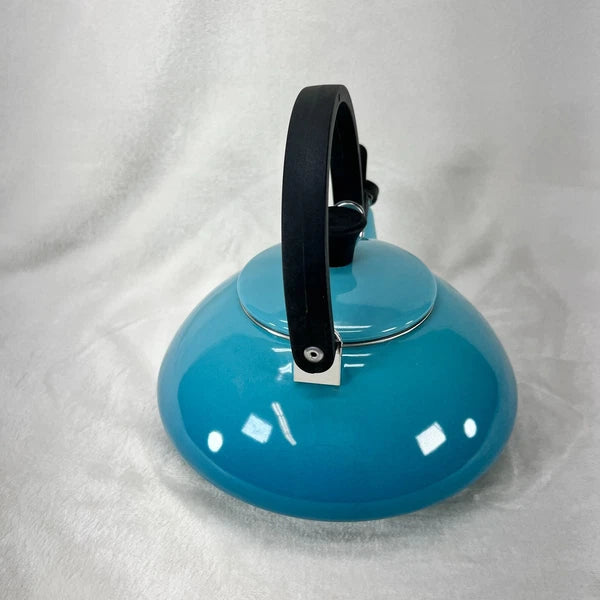 LE CREUSET Enamel On Steel Whistling Tea Kettle 1.5L Caribbean Blue Teal Handle