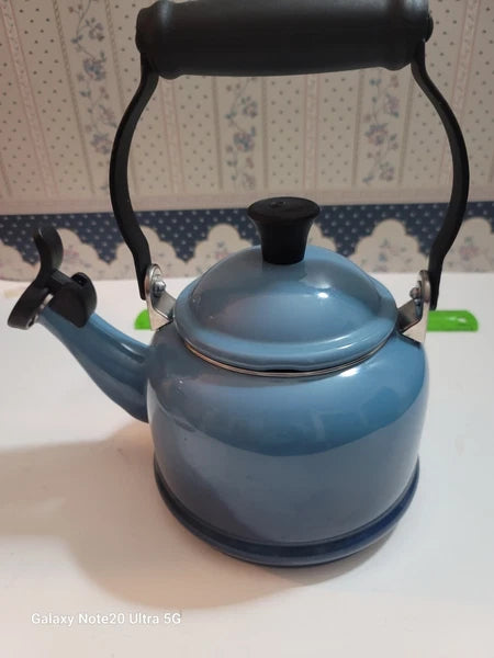 LeCreuset Tea Kettle Blue Enamel Black Handle Classic Style Teapot 1.25 Qt