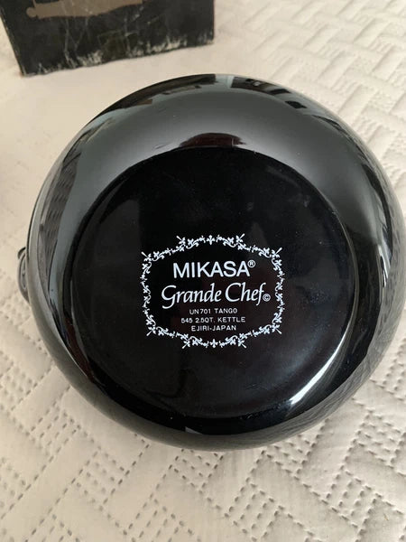 Mikasa grande chef Charisma Black Kettle. UN701 Tango 2.5qt Ejiri-Japan Teapot