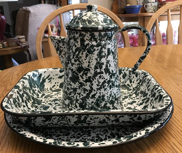 Green & White Speckled Enamel Lot Of 3 Coffee Tea Pot, Rectangle & Round Pan B38