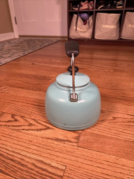 Chantal Aqua Premium Enamel on Steel Stovetop Whistling Teakettle
