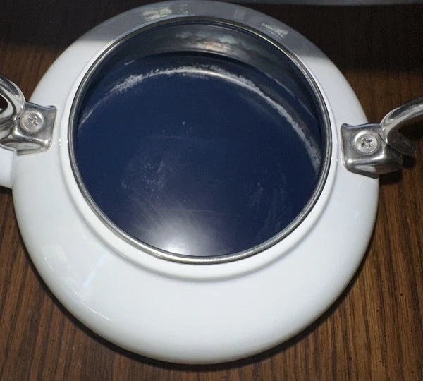 CHANTAL 1.8 QT Enamel on Steel Whistling Tea Kettle Teapot White EUC