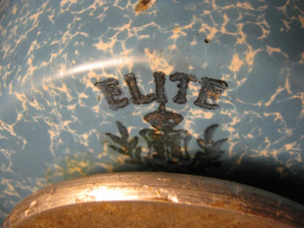 ANTIQUE USA ROBBINS EGG BLUE ENAMEL GRANITEWARE KITCHEN TEA KETTLE PA COFFEE POT