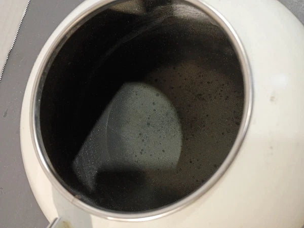 VTG Pfaltzgraff Yorktown enamel on metal Teapot VGC