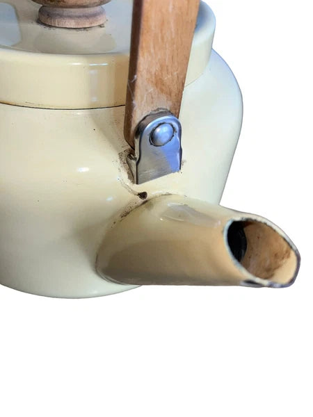 VTG Enamel Coated  Farmhouse Tea Kettle Wooden Handle Cream W/ Red Barn Rooster