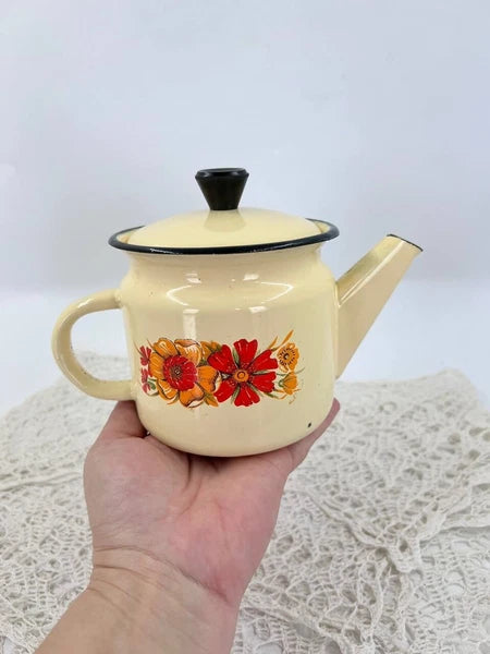 Vintage yellow enameled kettle pitcher 0.5 l Kitchen enamel coffee pot Metal tea