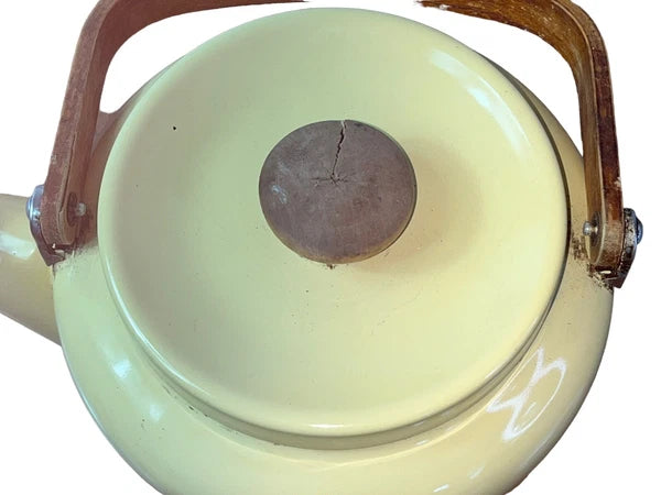 VTG Enamel Coated  Farmhouse Tea Kettle Wooden Handle Cream W/ Red Barn Rooster