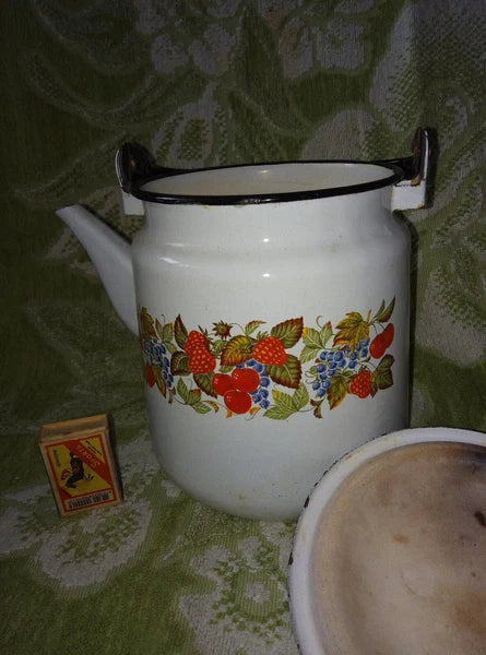 Vintage 70’s Red berries White Enamel Teapot Metal Kettle