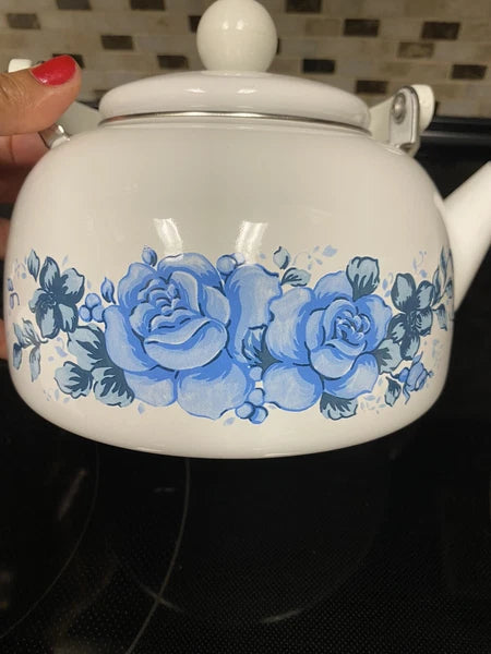Vintage Enamel Lincoware Tea Pot Kettle White with Plastic Handle-Blue Flowers